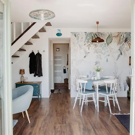 Cukormadar Vendeghaz Vila *